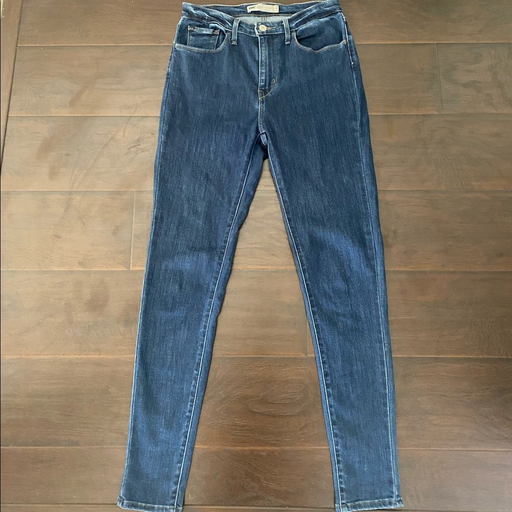 Levi’s 501 High Rise Dark Wash Skinny Jeans